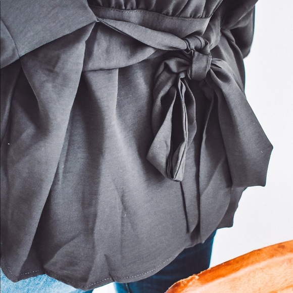 WAIST TIE BLOUSE-BLACK - Picture 9 of 9